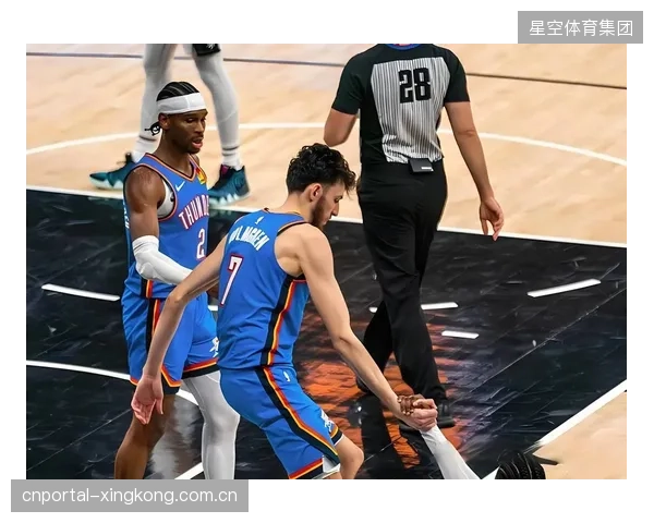 亚历山大作为MVP，在季后赛中提升组织表现，更全面地掌控雷霆进攻。